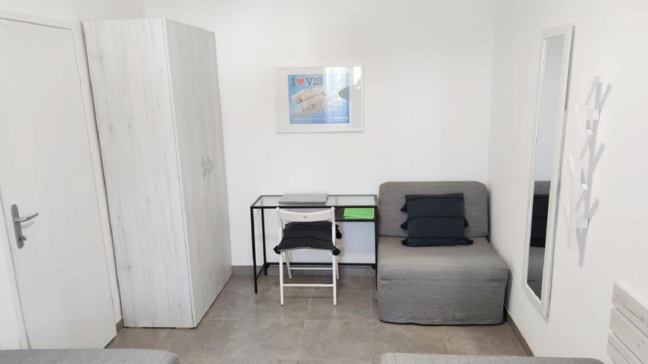 Apartments More Вис Экстерьер фото